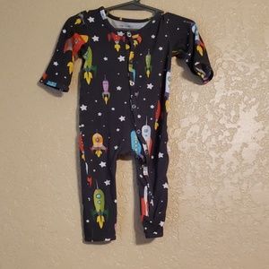 Posh Peanut, boys, romper sz 18-24mo